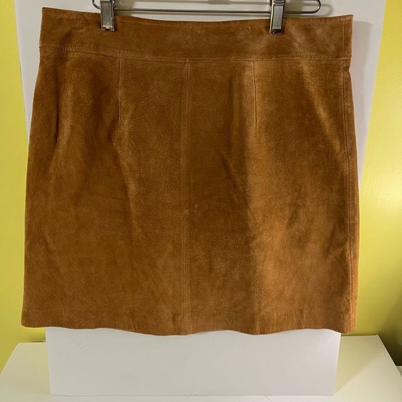 INC suede brown mini skirt size 8 front zipper - Picture 5 of 7